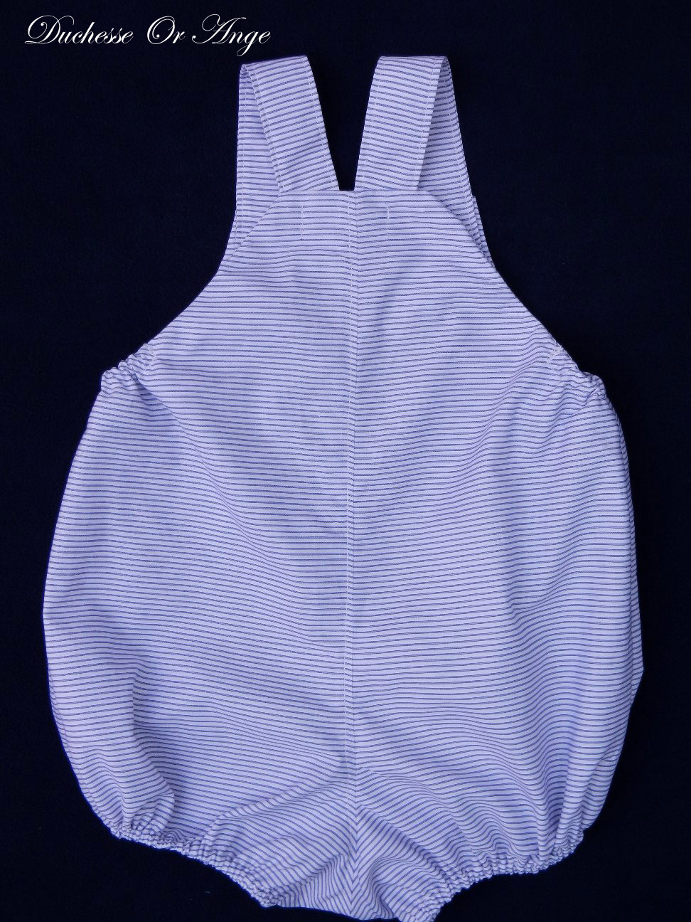 White and blue stripes baby rompers