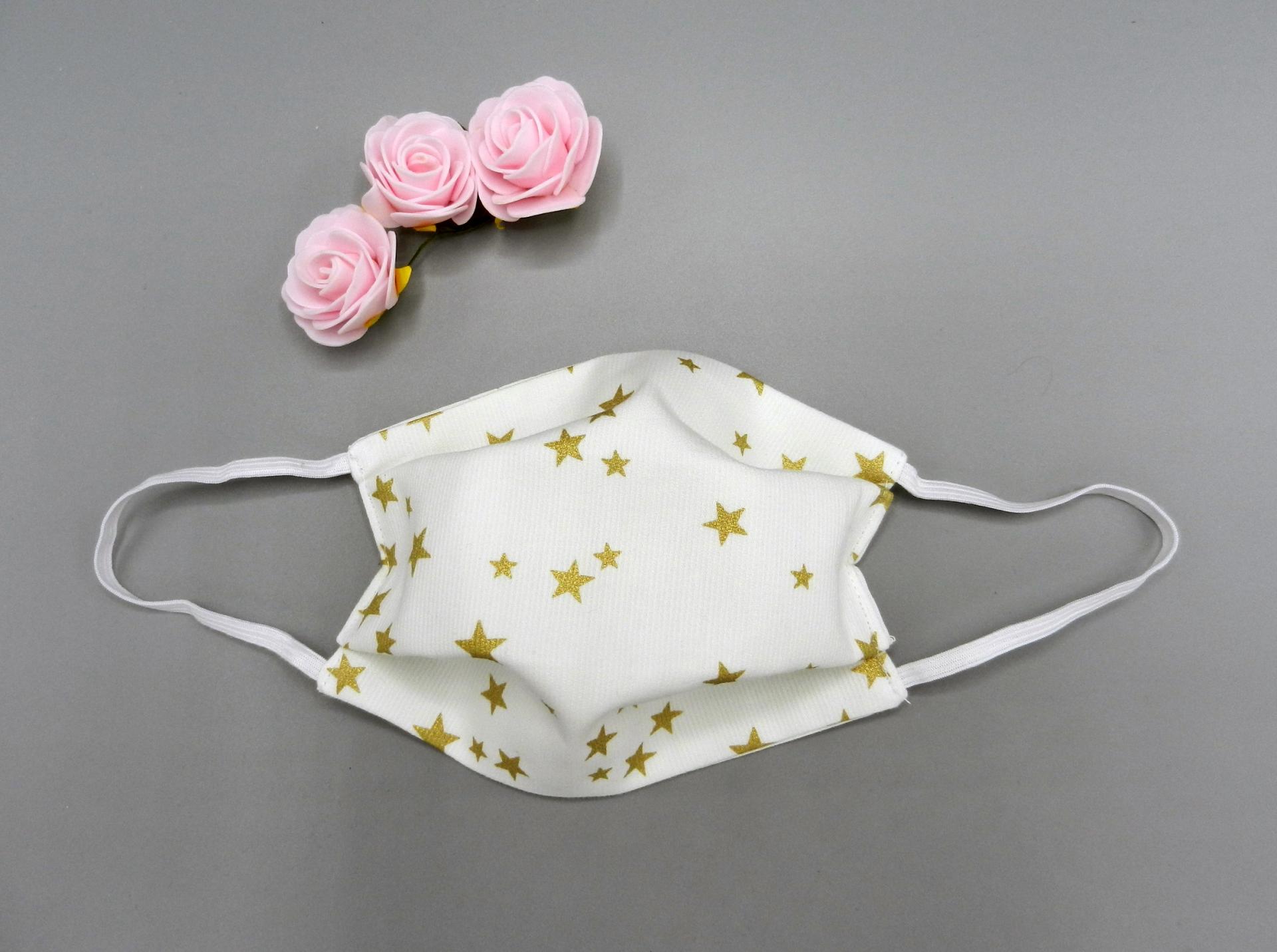 Duchesse or ange masque femme etoiles dorees